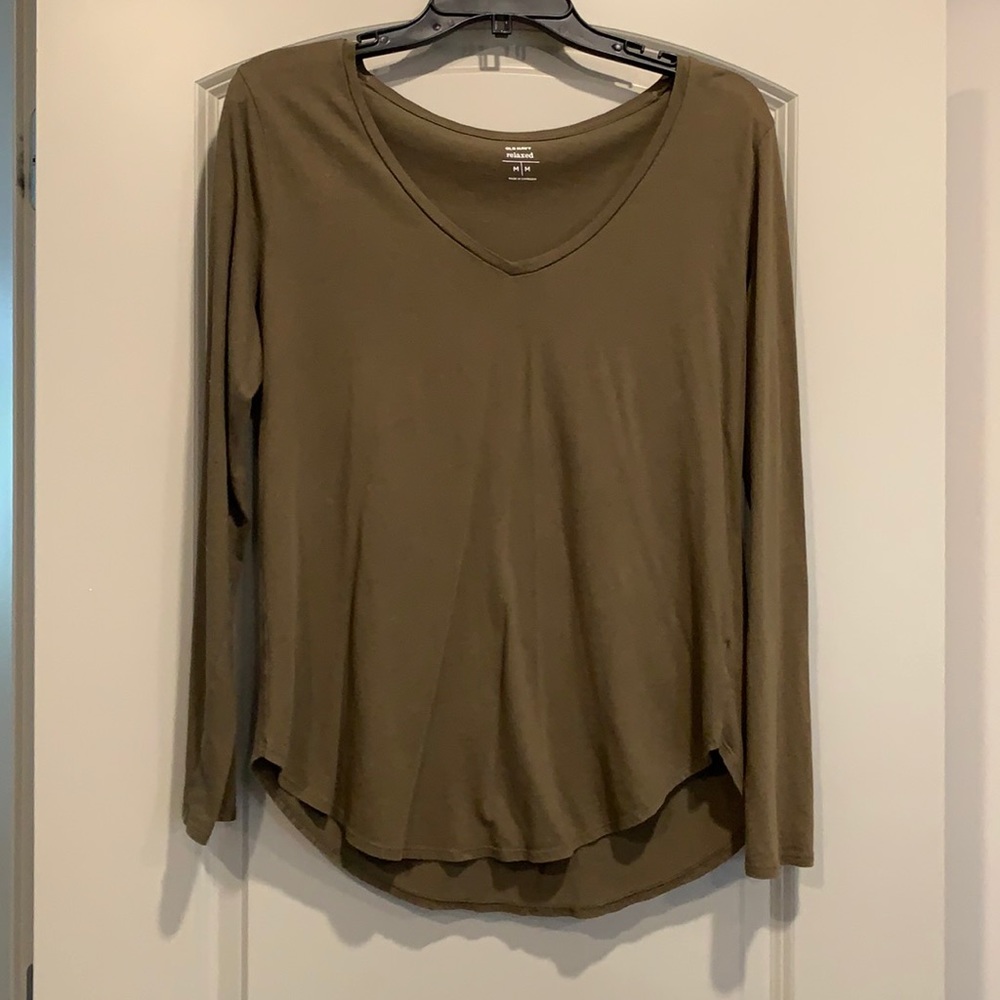 Long sleeve tee